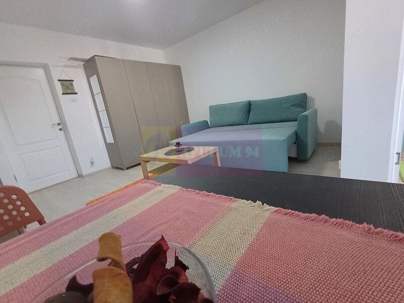 Garsoniera, renovata si mobilata Grand Arena metrou Aparatorii Patriei