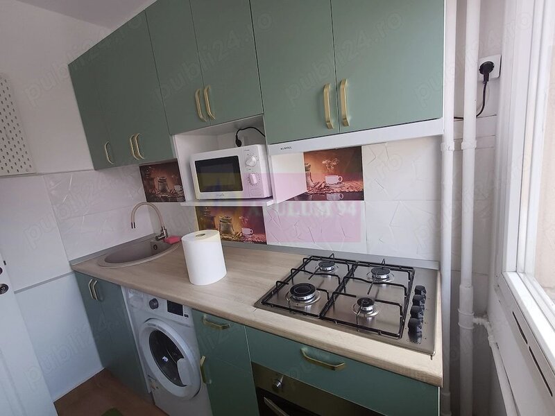 Garsoniera, renovata si mobilata Grand Arena metrou Aparatorii Patriei